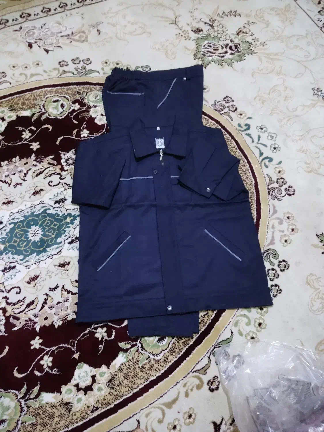 لباس کار|لباس|شوشتر, |دیوار