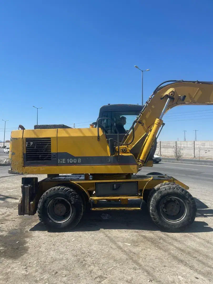 بیل مکانیکی چرخ لاستیکی هپکو HE100B1 مدل 2011|خودرو سنگین|کرج, دهقان ویلا|دیوار