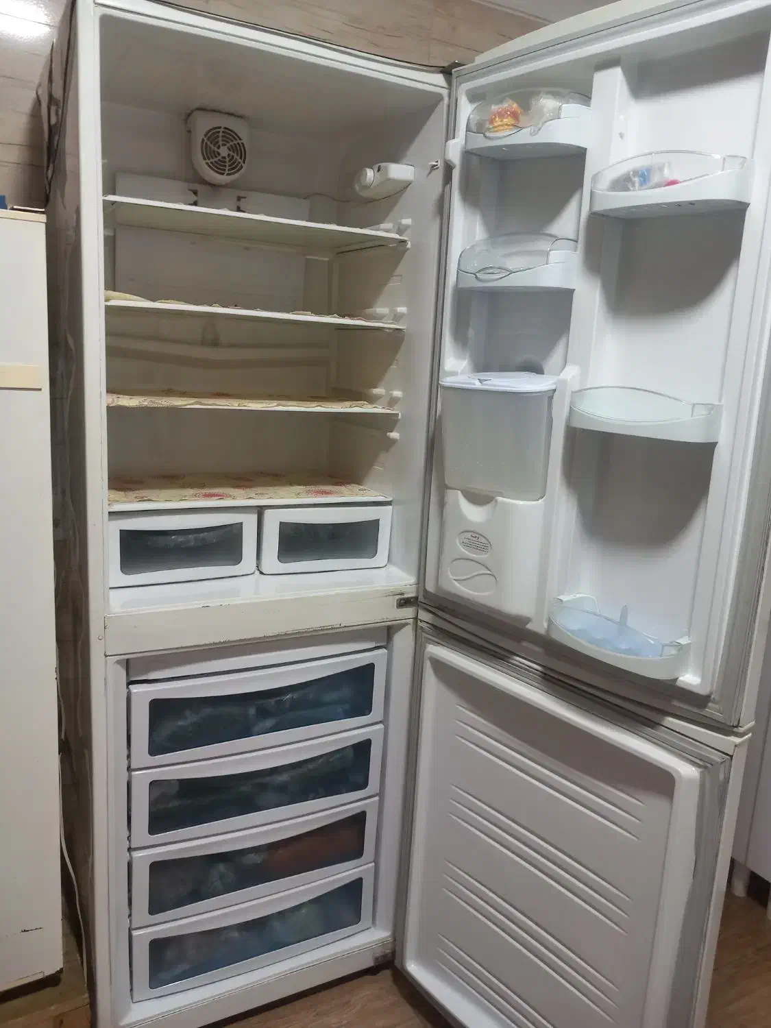 یخچال فریزر بدون عیب|یخچال و فریزر|زیویه, |دیوار