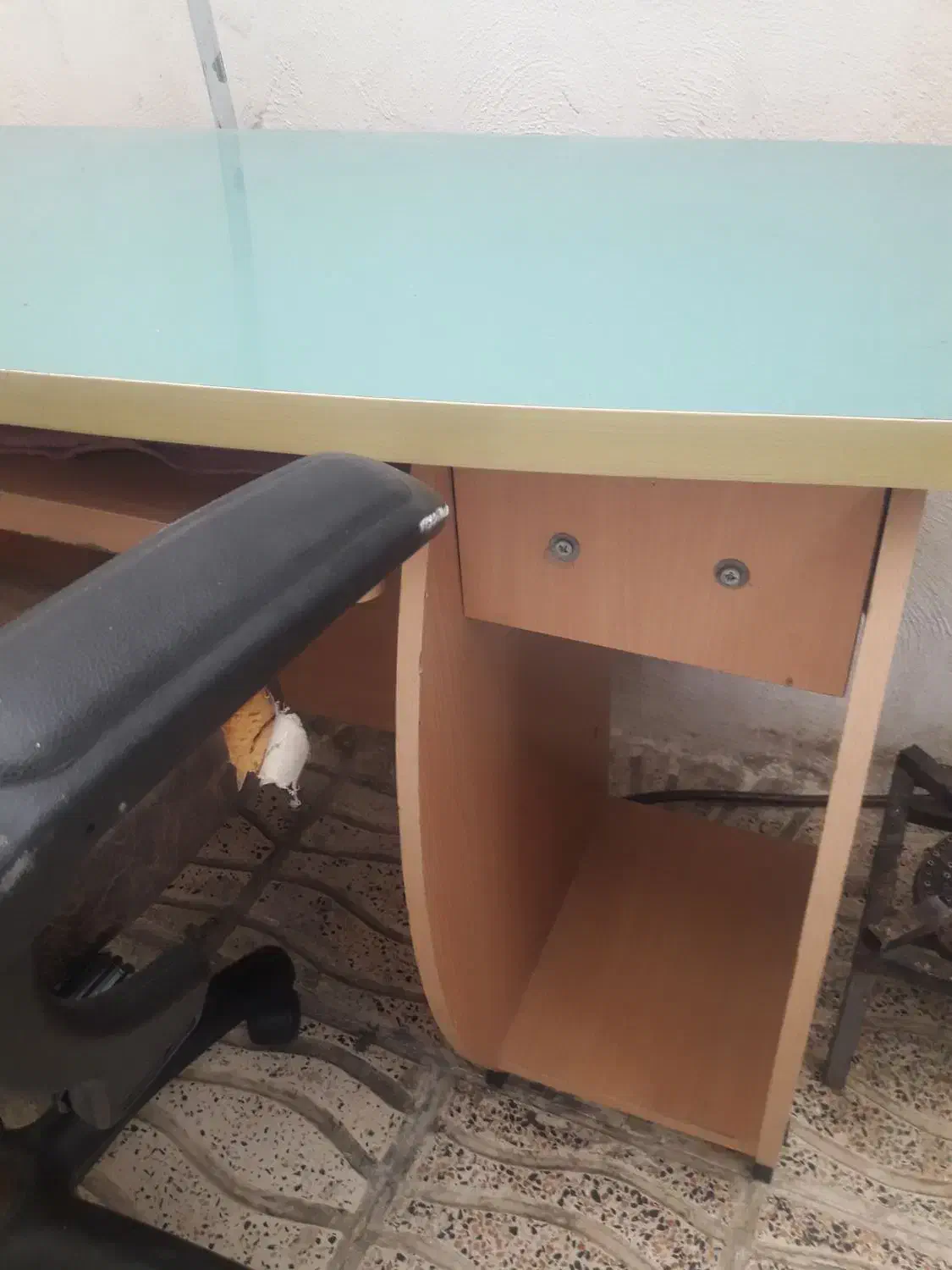 میزکامپیوتر|میز تحریر و کامپیوتر|زنجان, |دیوار