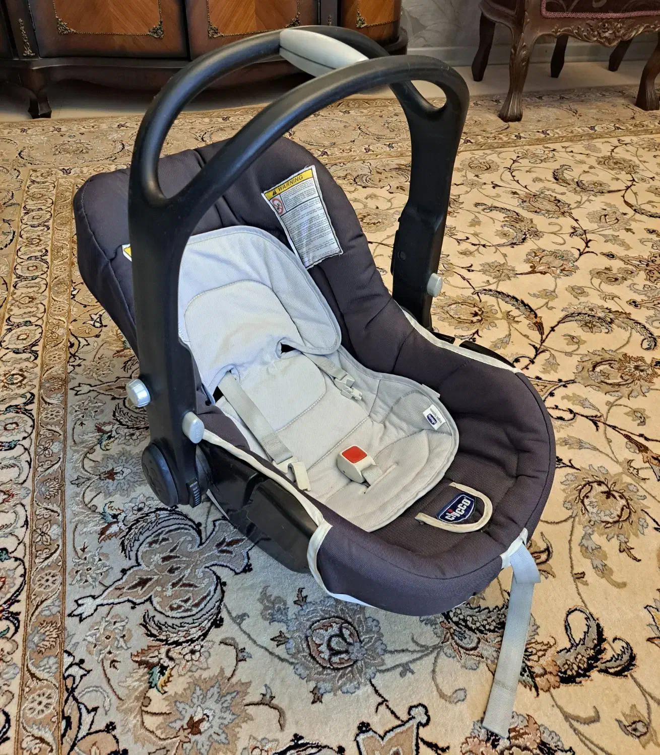 کریر - صندلی ماشین - ساک حمل نوزاد  قیمت توافقی|کالسکه و لوازم جانبی|اصفهان, عباس‌آباد|دیوار