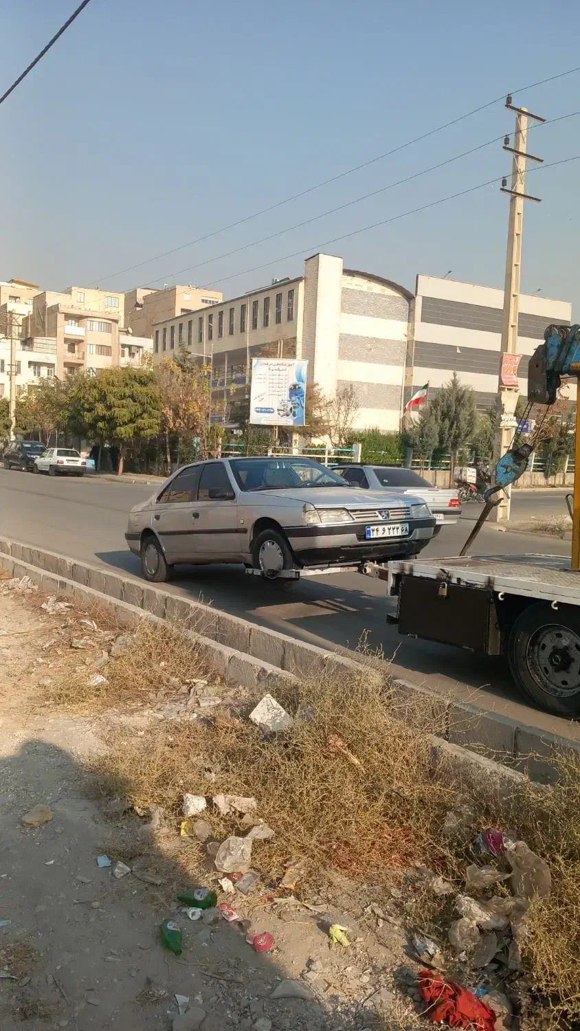 خدمات جرثقیل بالابر نیسان لجوری  امداد خودرو یدکش|ماشین‌آلات صنعتی|کرج, ترمینال کلانتری|دیوار
