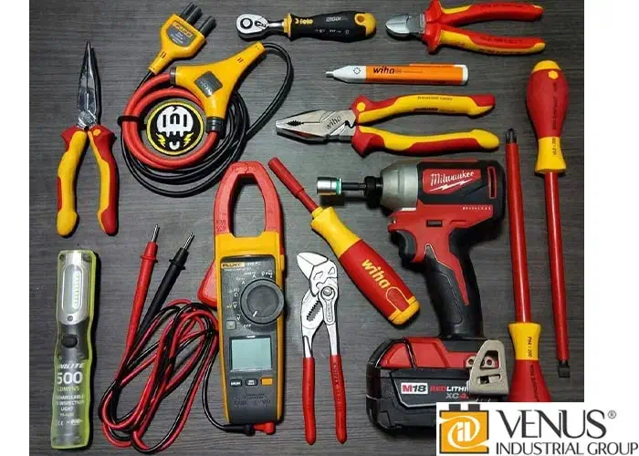 نصب و راه اندازی انواع انتن (برقکاری تخصصی)|خدمات پیشه و مهارت|پرند, فاز ۴|دیوار