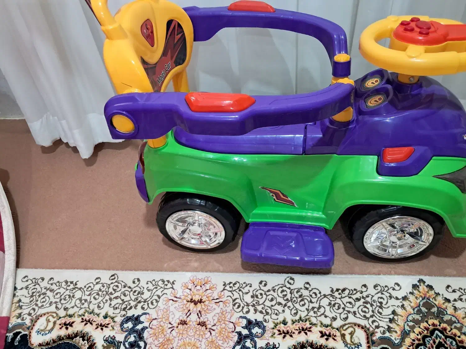 ماشین بازی نو نو.|اسباب‌‌بازی|دوگنبدان, |دیوار