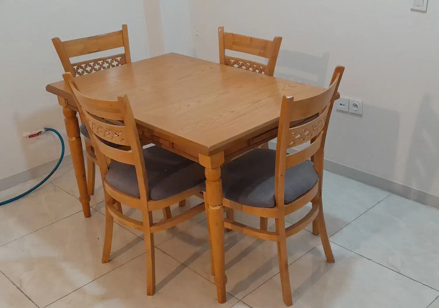 میز نهارخوری چهار نفره|میز و صندلی غذاخوری|تهران, تهرانسر شمالی|دیوار