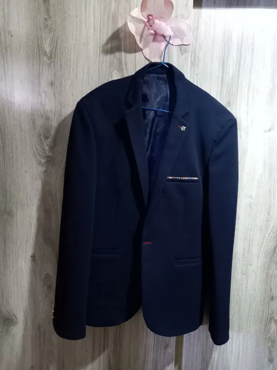 کت تک|لباس|مشکین‌دشت, |دیوار