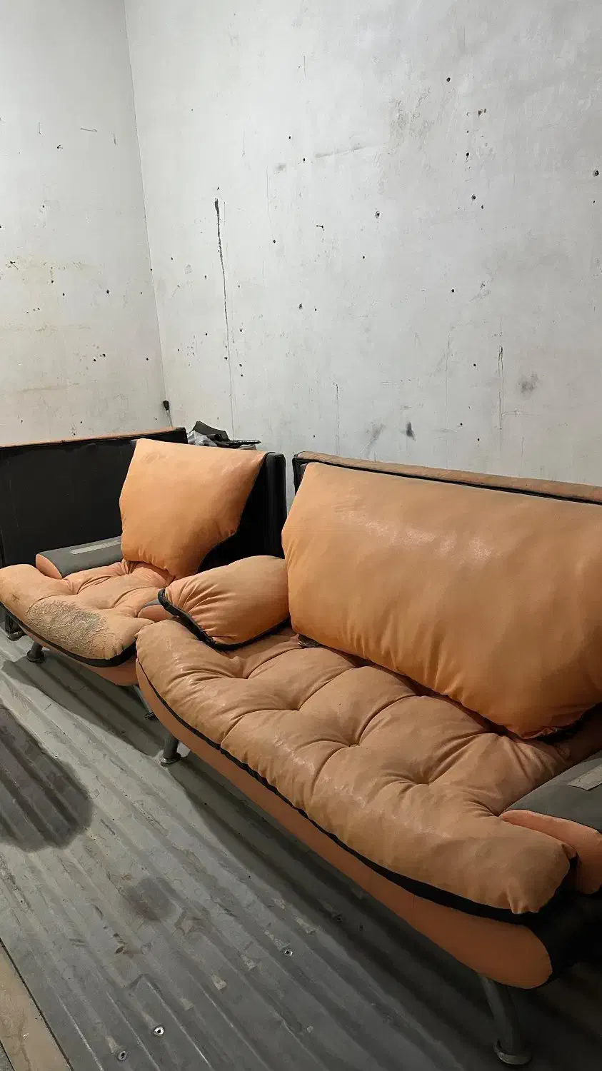 فروش فوری مبل 7 نفره|مبلمان خانگی و میز عسلی|لامرد, |دیوار