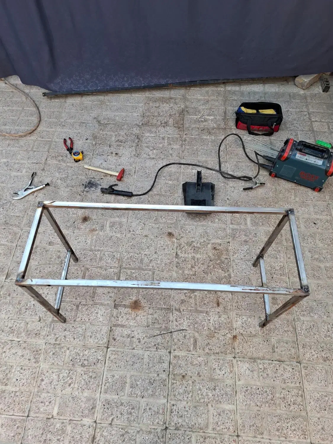 نیمکت نئوپان با پایه آهن|صندلی و نیمکت|مشهد, پنجتن|دیوار