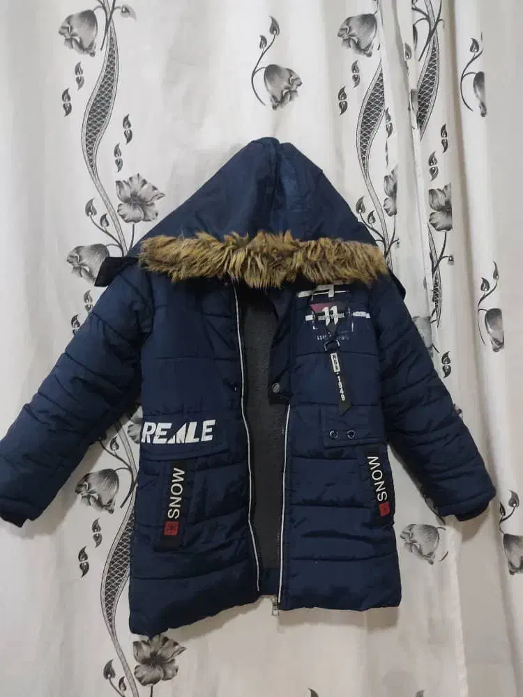 لباس وکاپشن در حد نو|لباس|قم, نیروگاه|دیوار