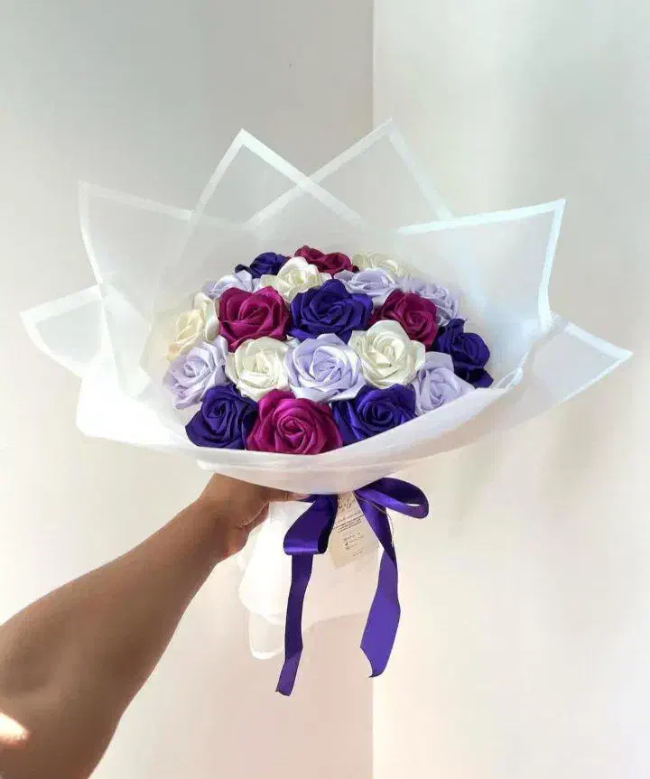 باکس گل دسته گل|گل مصنوعی|کبودرآهنگ, |دیوار