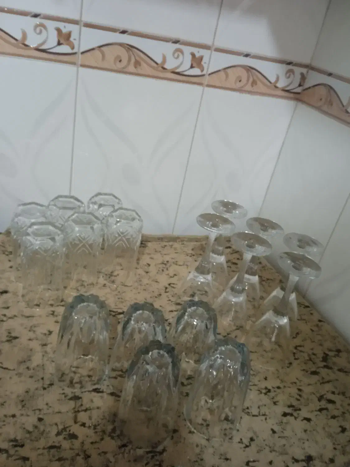 لیوان و نمکدان نونو سالم هست|ظروف سرو و پذیرایی|قم, شهر قائم|دیوار