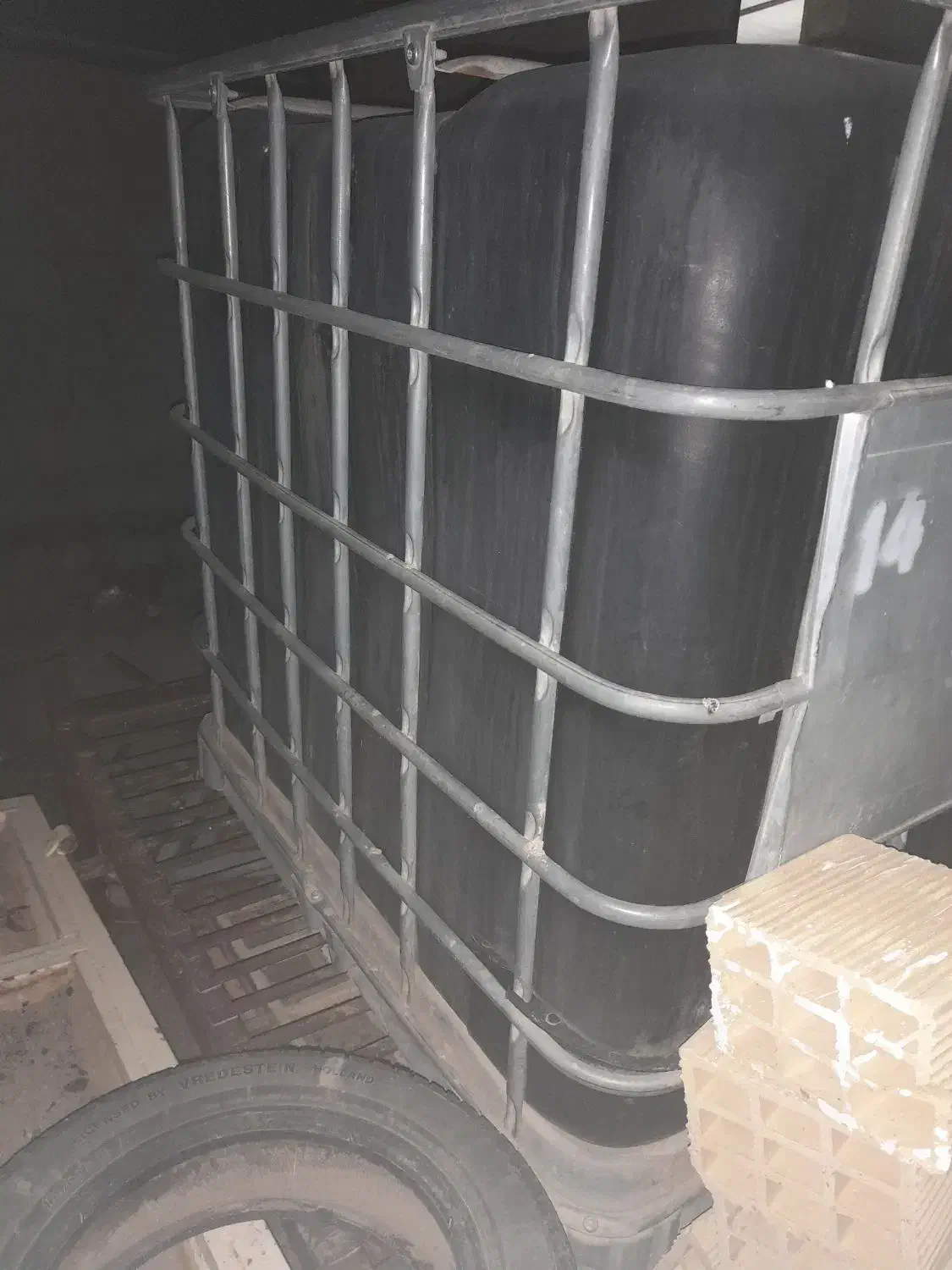 مغزن اب درجه یک|مصالح و تجهیزات ساختمان|دره شهر, |دیوار