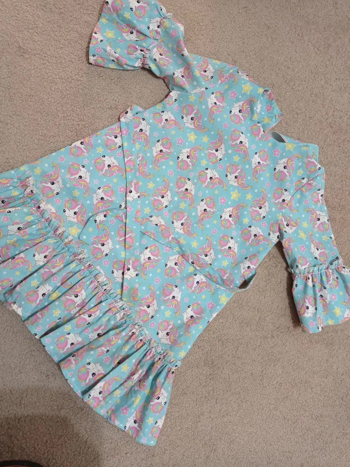 لباس دخترانه پنج ساله|کفش و لباس بچه|شاهین‌شهر, طالقانی|دیوار