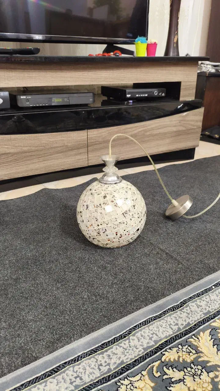 لوستر یا چراغ آویز|لوستر و چراغ آویز|قائم‌شهر, |دیوار