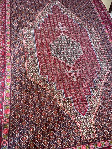 فرش دستبافت یک تخته ۶متری و یک تخته ۹متری|فرش|سنندج, |دیوار