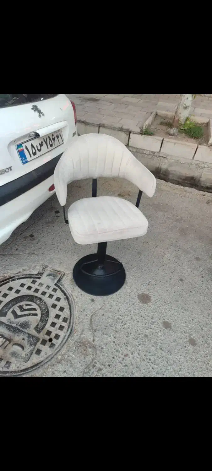 صندلی|صندلی و نیمکت|خرم‌آباد, |دیوار