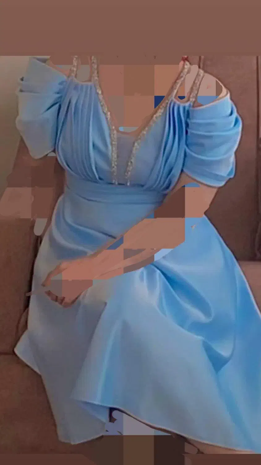 لباس آبی ساتن|لباس|بابکان, |دیوار