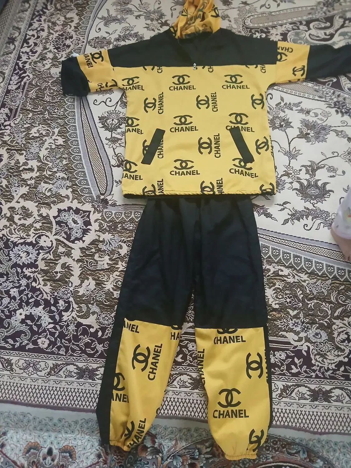 هودی شلوار جنس خیلی خوب در حد نو|لباس|برخوار, |دیوار