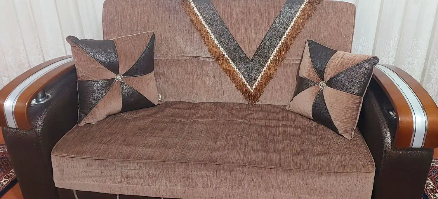 مبلمان شرکتی تخت خواب شو|مبلمان خانگی و میز عسلی|همدان, |دیوار