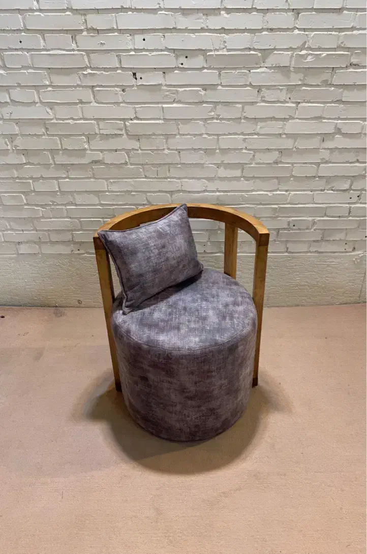 صندلی نهار خوری و کنار سالنی آرش|صندلی و نیمکت|تهران, گلستان (شهرک راه آهن)|دیوار