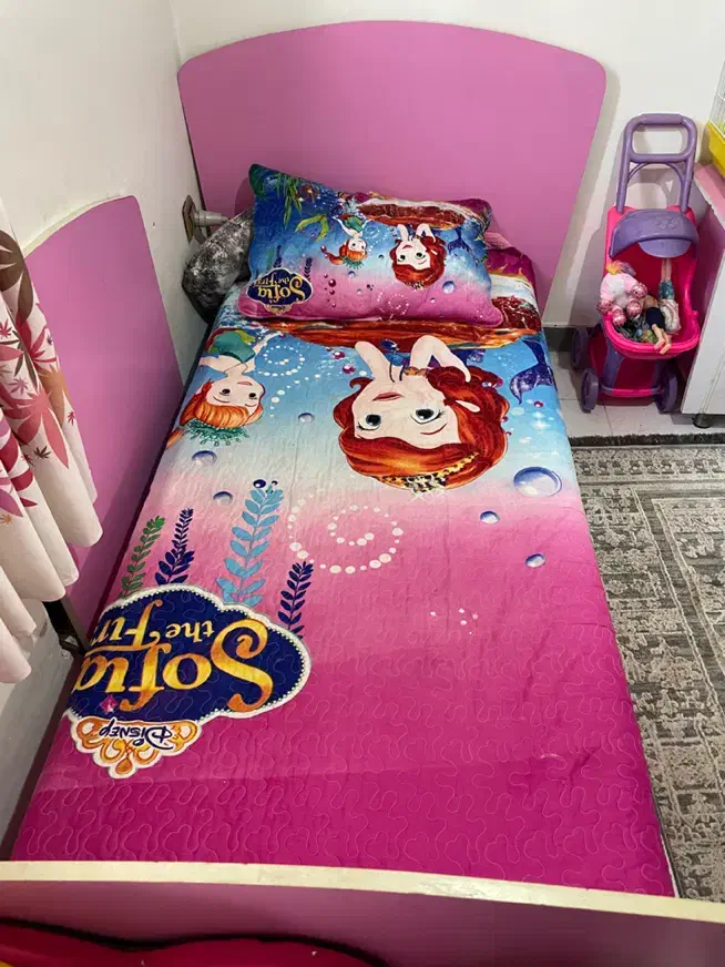 سرویس خواب دخترانه|تخت و سرویس خواب|رشت, پیرکلاچای|دیوار