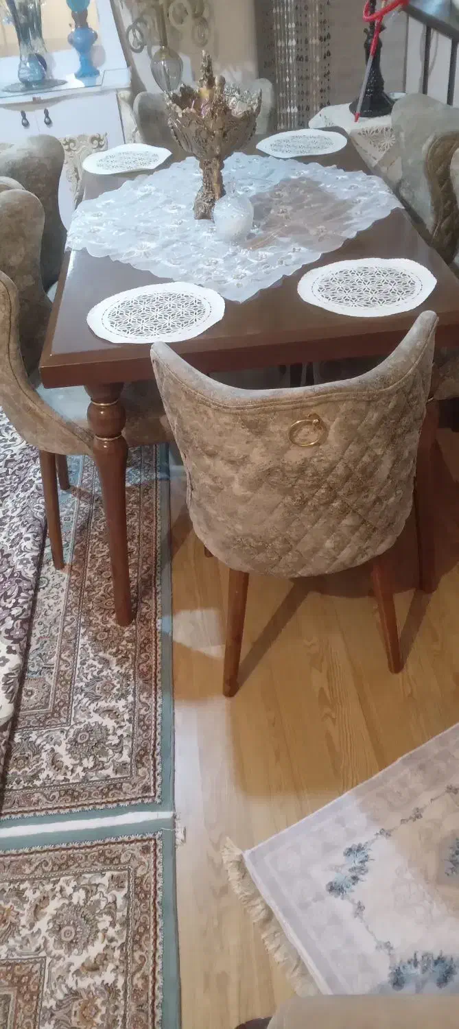 غذاخوری شش نفره تمام چوب نو بدون استفاده|میز و صندلی غذاخوری|اردبیل, |دیوار