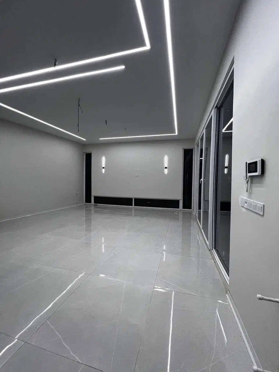 ۱۰۰ متر نوساز کلید نخورده حافظ بختیاری کم جمعیت|فروش آپارتمان|محمدشهر, همایون ویلا|دیوار