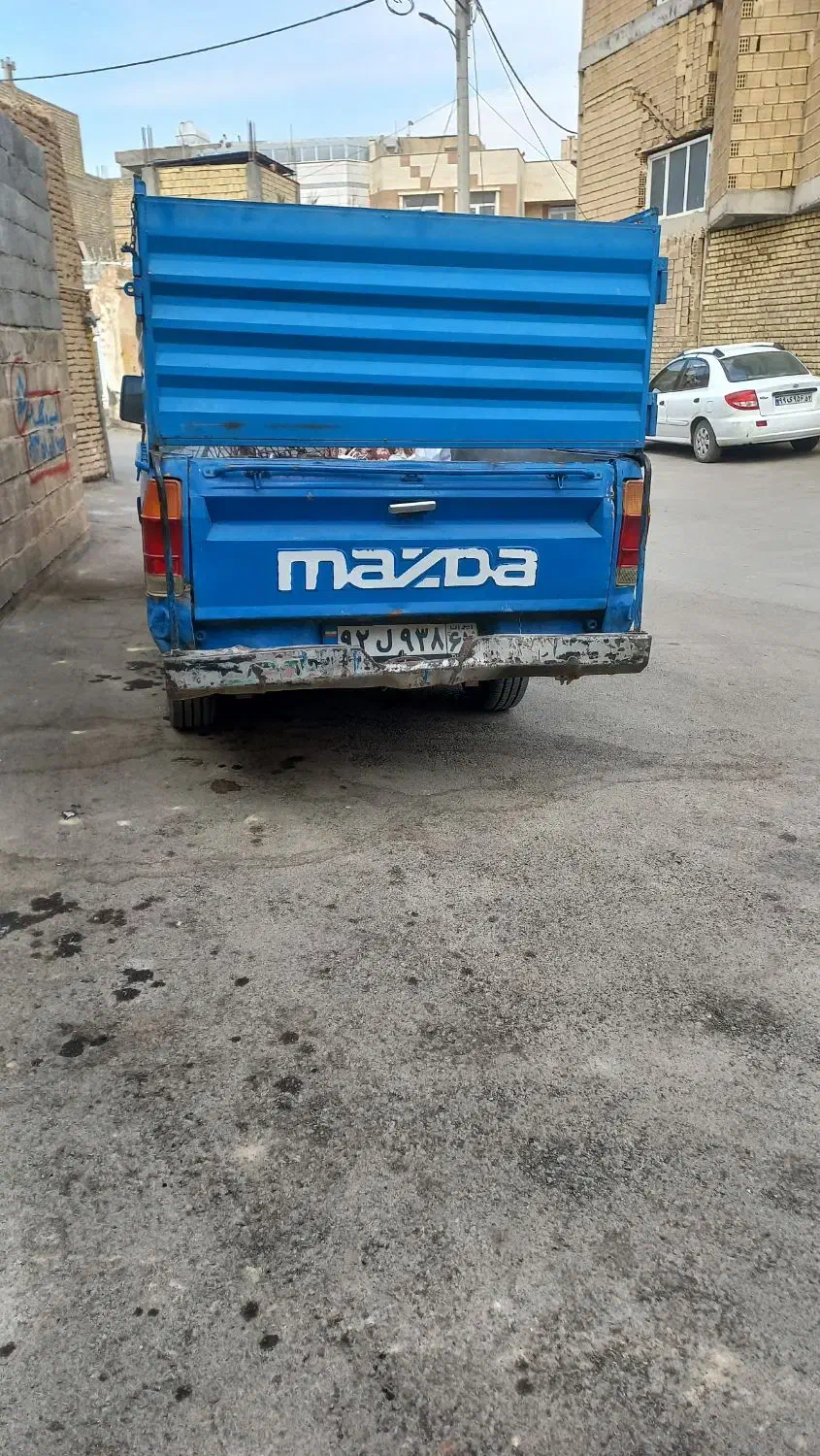 مزدا۱۶۰۰ مدل ۶۳ سالم|خودرو سواری و وانت|خمینی‌شهر, |دیوار