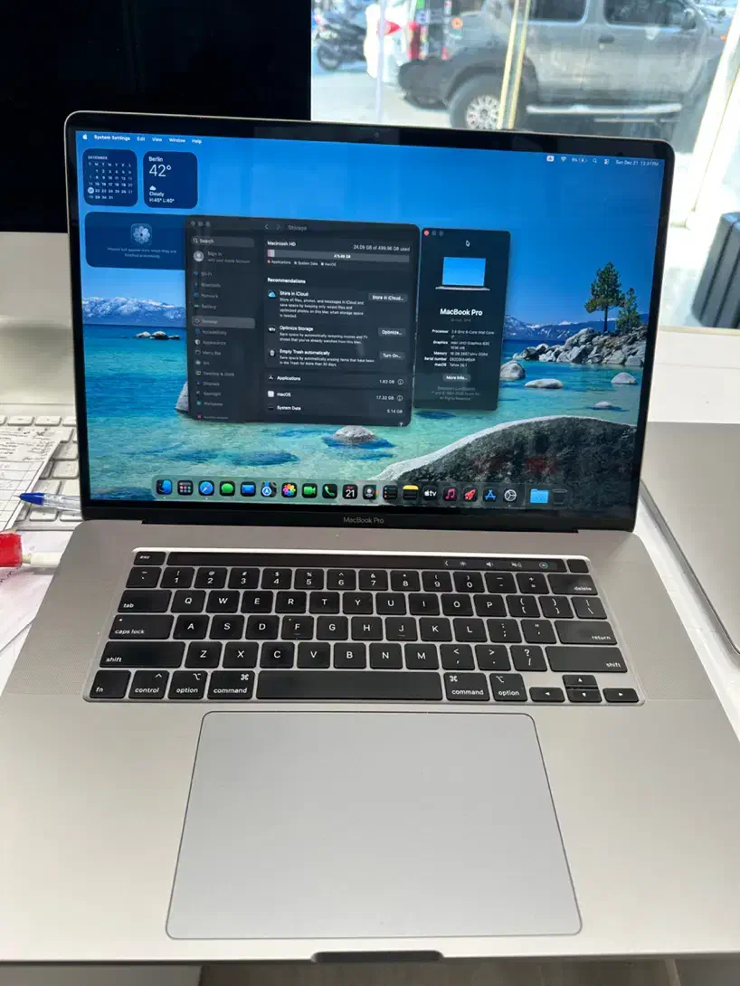 Macbook pro16|رایانه همراه|تهران, درختی|دیوار