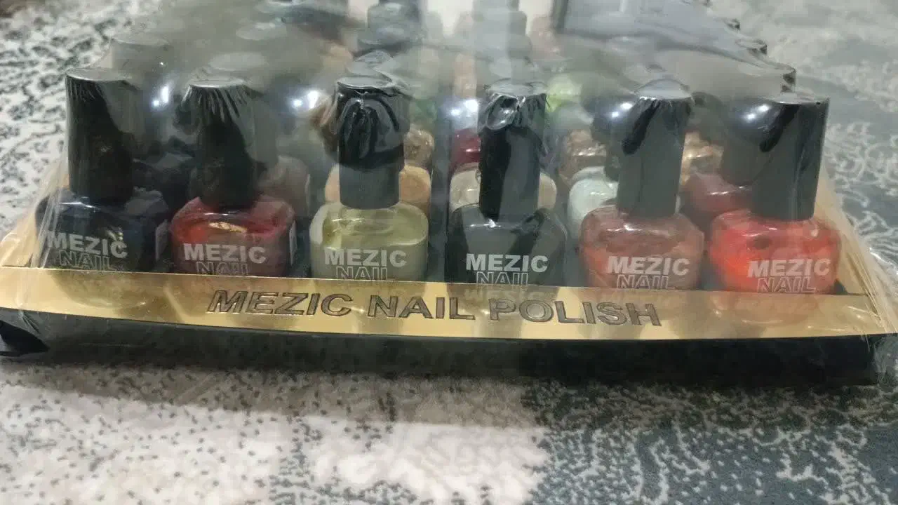 لاک اکلیلی Mezic|آرایشی، بهداشتی، درمانی|قم, شهرک امام حسن|دیوار