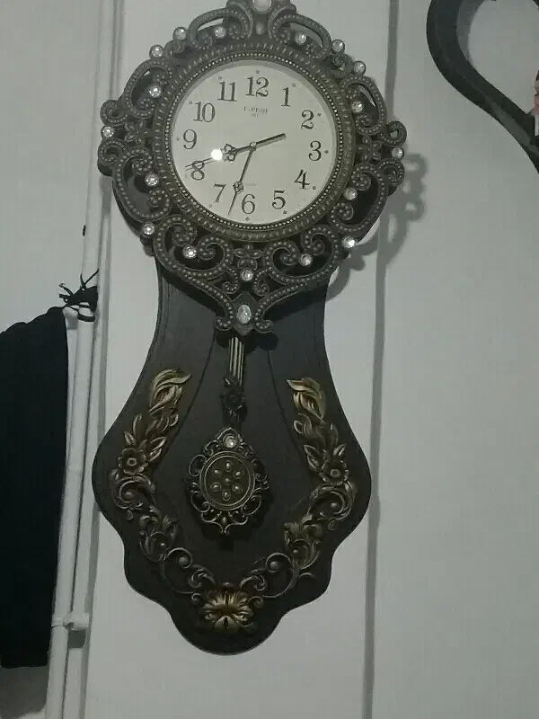 ساعت در حد نو|ساعت دیواری و تزئینی|سنندج, |دیوار