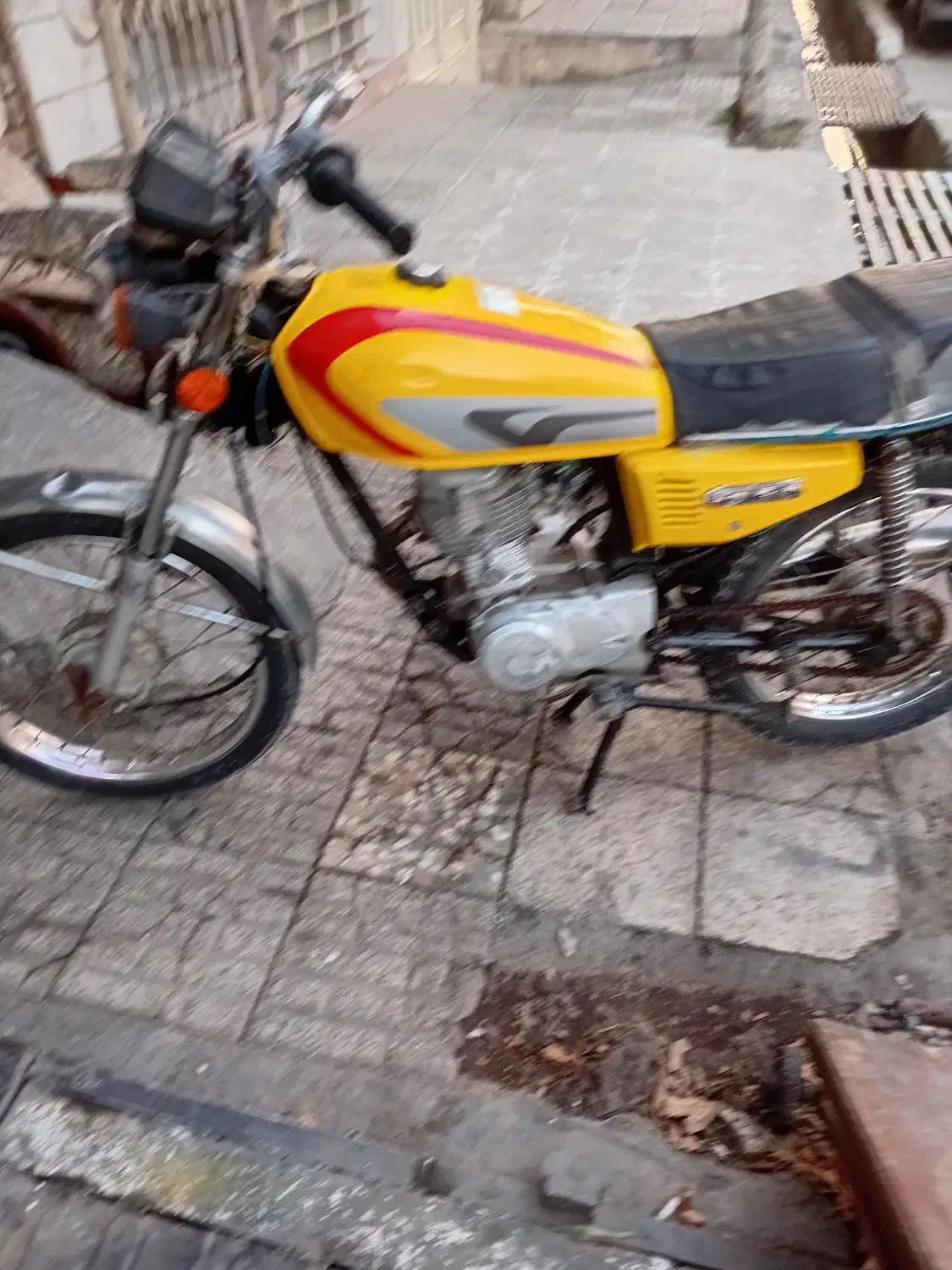 موتور هوندا مزایده ای|موتورسیکلت|هشتگرد, هشتگرد قدیم|دیوار