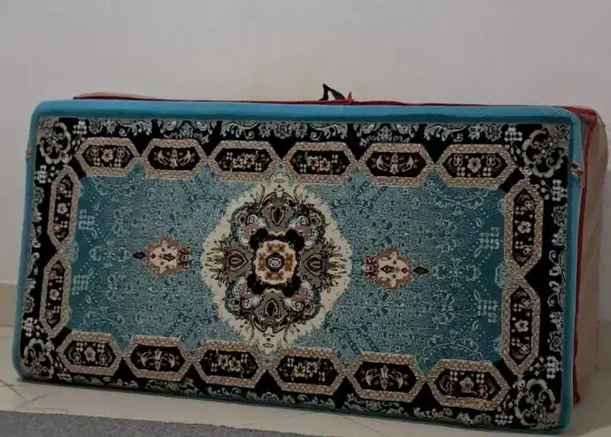 پشتی|پشتی|سمنان, |دیوار