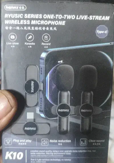 فروش میکروفون و مانیتور 19اینچ دوو|قطعات و لوازم جانبی رایانه|کرج, کمال‌شهر|دیوار