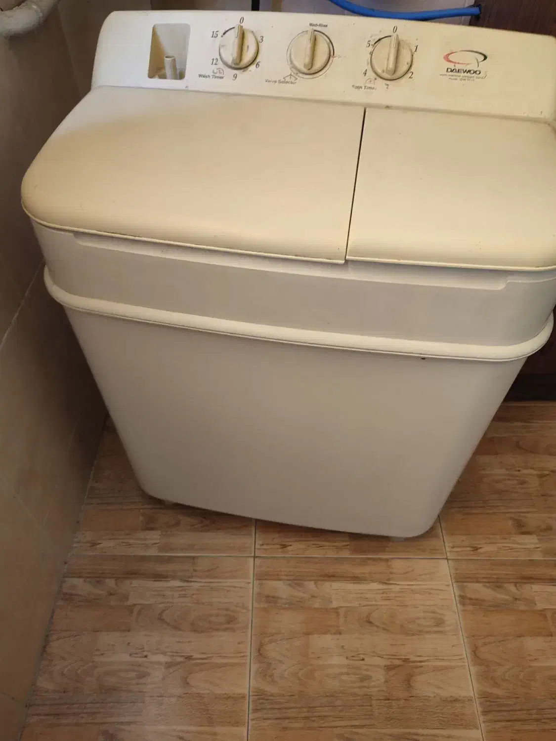 مینی واش دوو|ماشین لباسشویی و خشک‌کن لباس|رشت, پل تالشان|دیوار