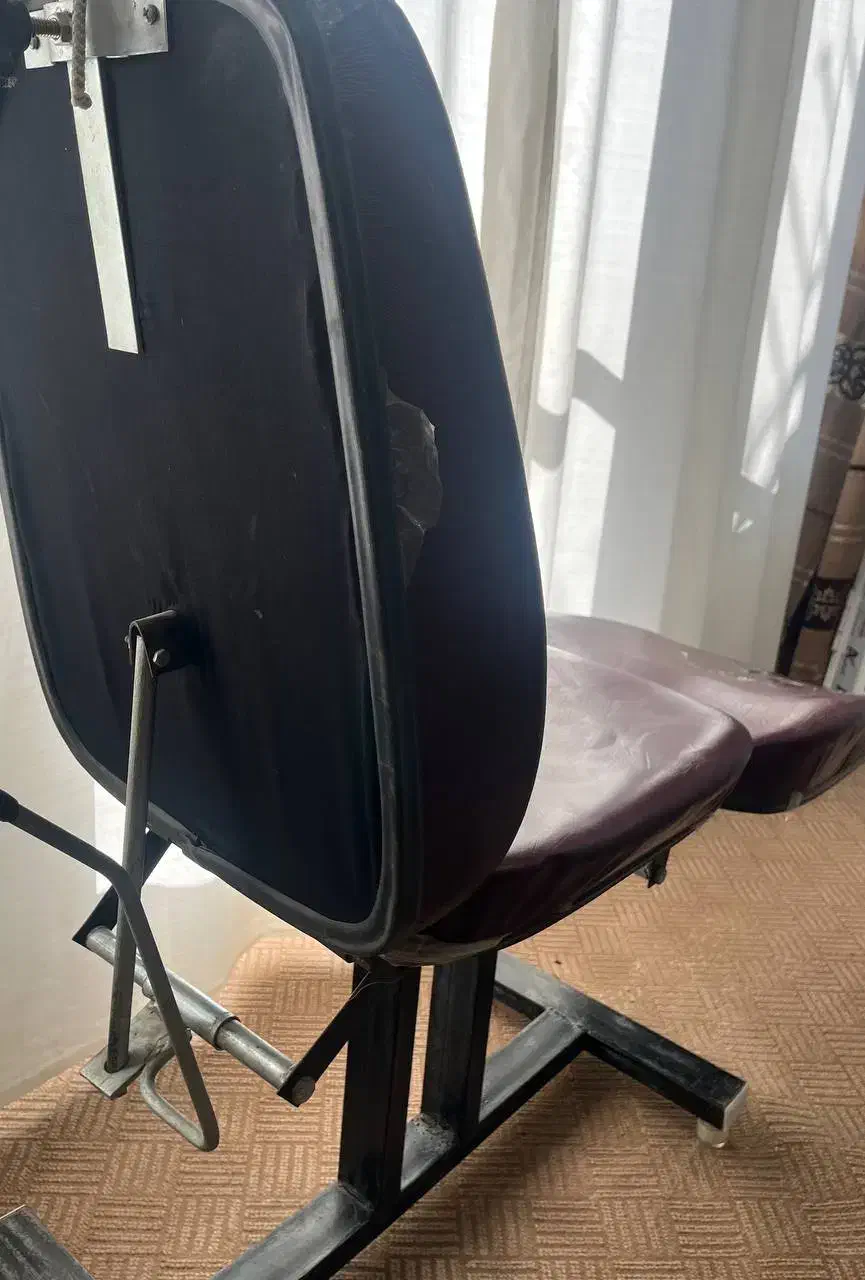 صندلی اصلاح آرایشگاه|آرایشگاه و سالنهای زیبایی|خمینیشهر, |دیوار