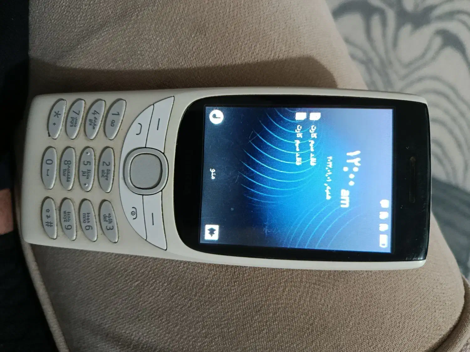 نوکیا8210|موبایل|کرج, حصارک بالا|دیوار