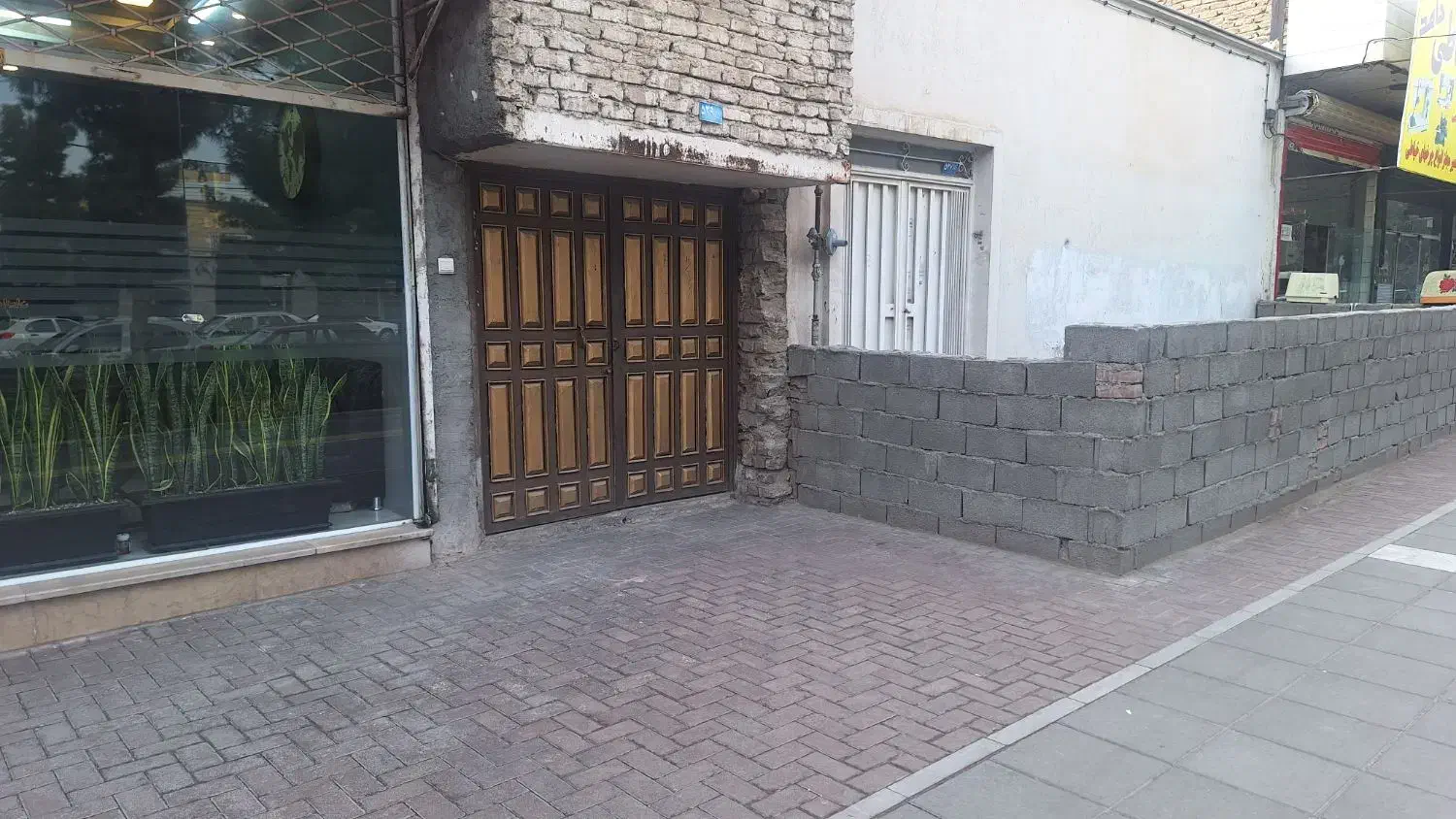 ۱۷۹متر ویلایی سه نبش دوکله کوچه ۲۰ متری|فروش خانه و ویلا|مشهد, ادیب نیشابوری (شهرک غرب)|دیوار