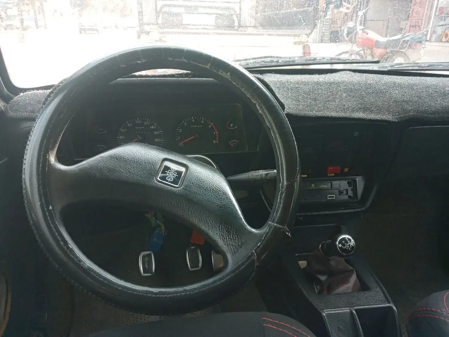 پیکان ۸۲|خودرو سواری و وانت|لردگان, |دیوار