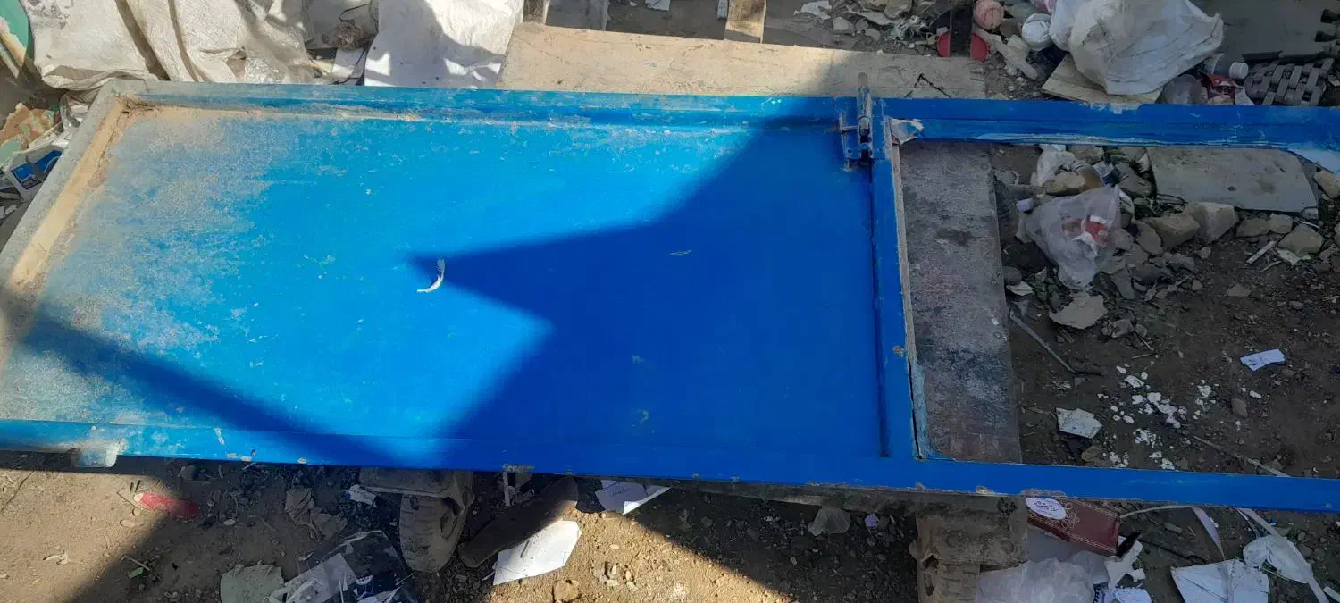 دو درب منزل|مصالح و تجهیزات ساختمان|نیمروز, |دیوار