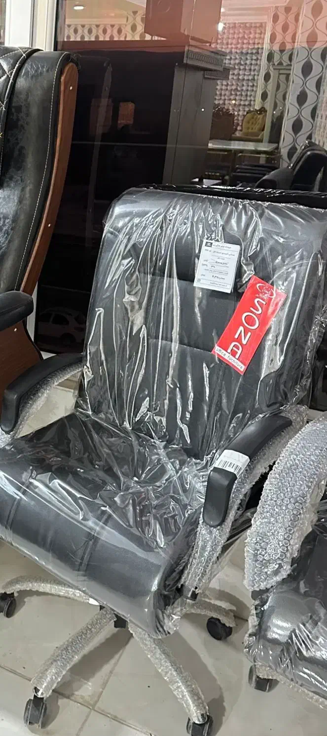 صندلی مدیریتی دسته فلز زرکالا|صندلی و نیمکت|یاسوج, |دیوار