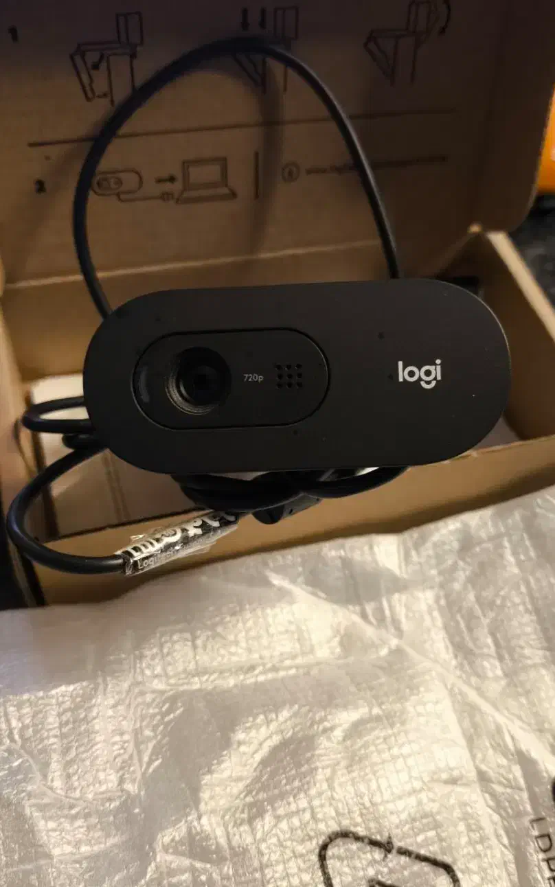 وبکم لاجیتک logitech اصل c505e|قطعات و لوازم جانبی رایانه|سنندج, |دیوار