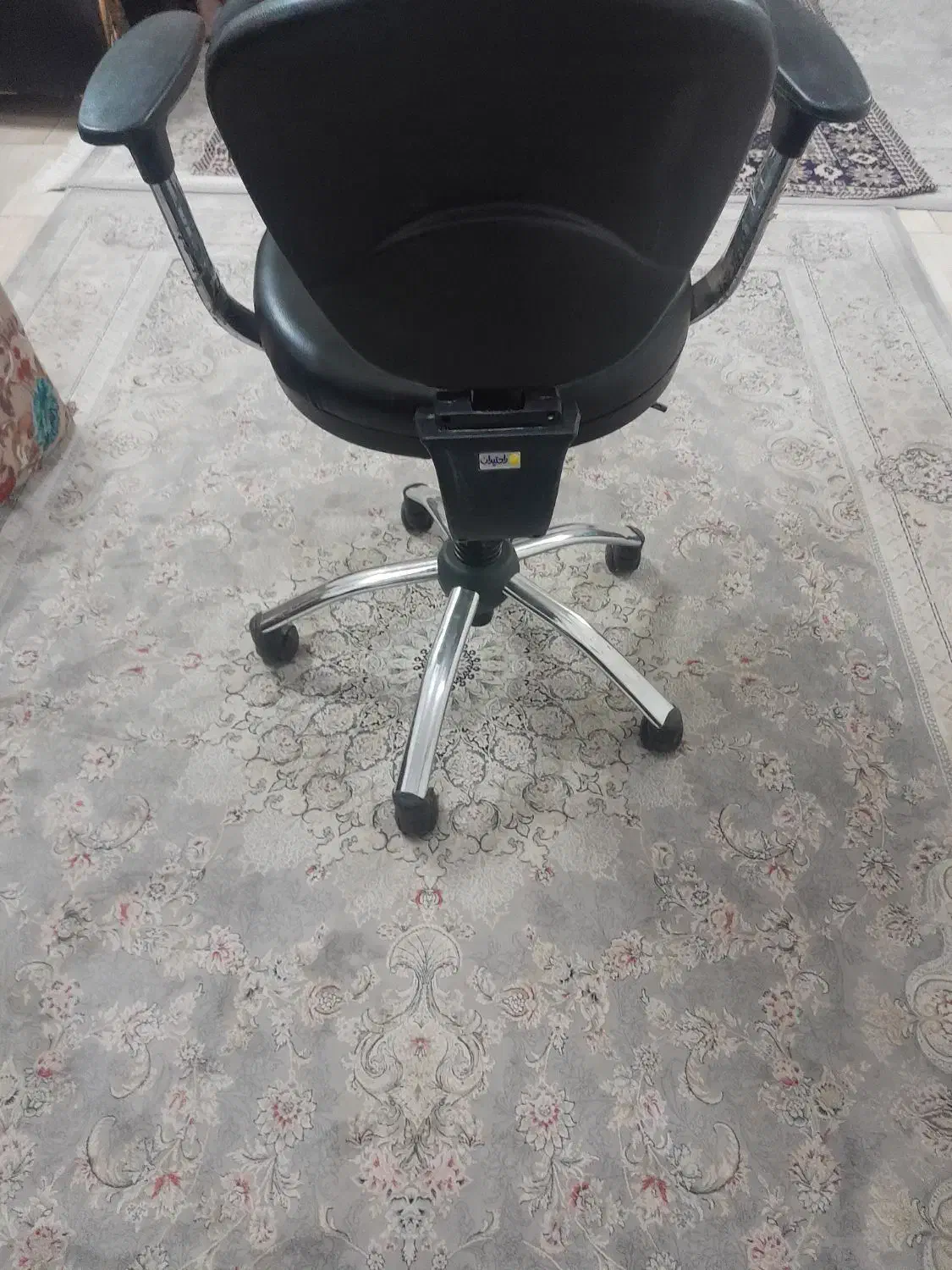 صندلی در حد نو|صندلی و نیمکت|گرگان, |دیوار