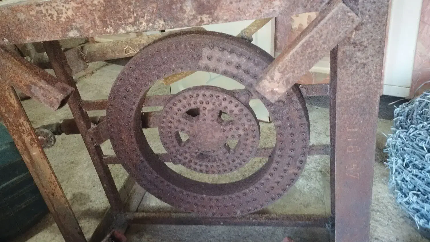 گاز بزرگ|اجاق گاز و لوازم برقی پخت‌وپز|صومعه‌سرا, |دیوار