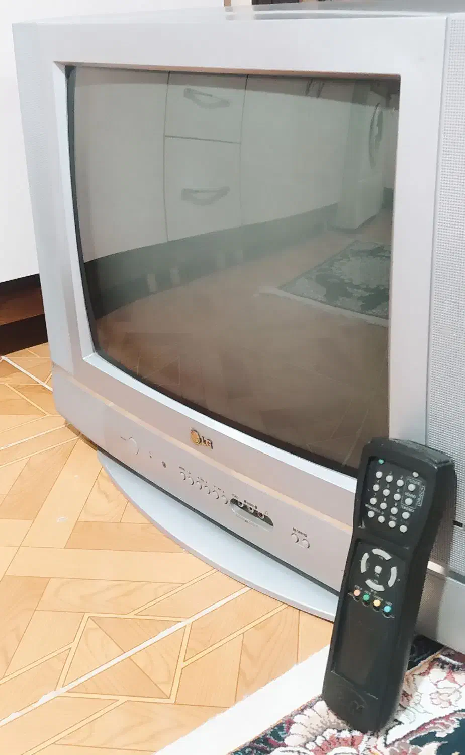 تلوزیون ال جی|تلویزیون و پروژکتور|باروق, |دیوار