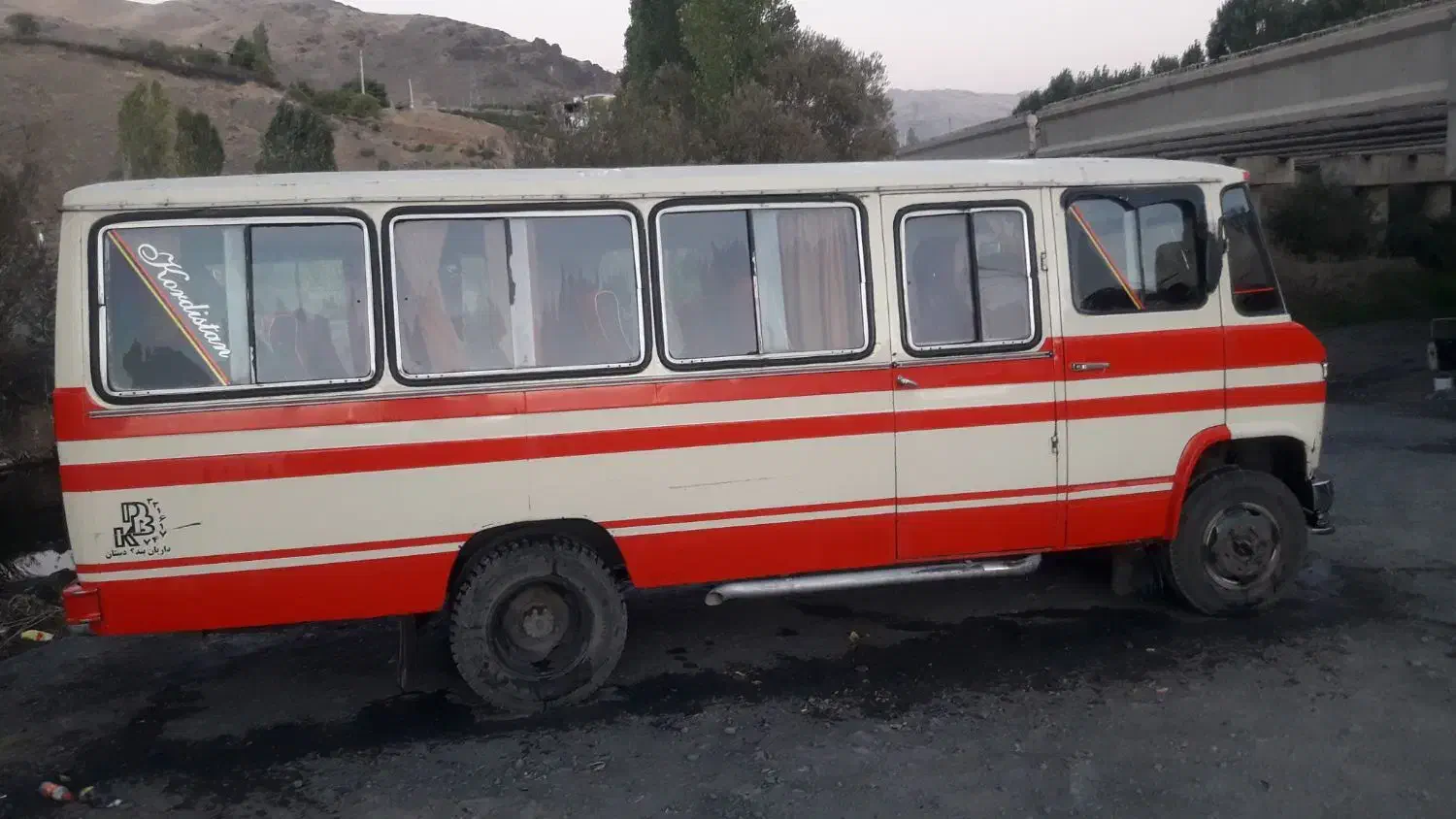 مینی بوس بنز ۲۱ نفره|خودرو سنگین|سنندج, |دیوار