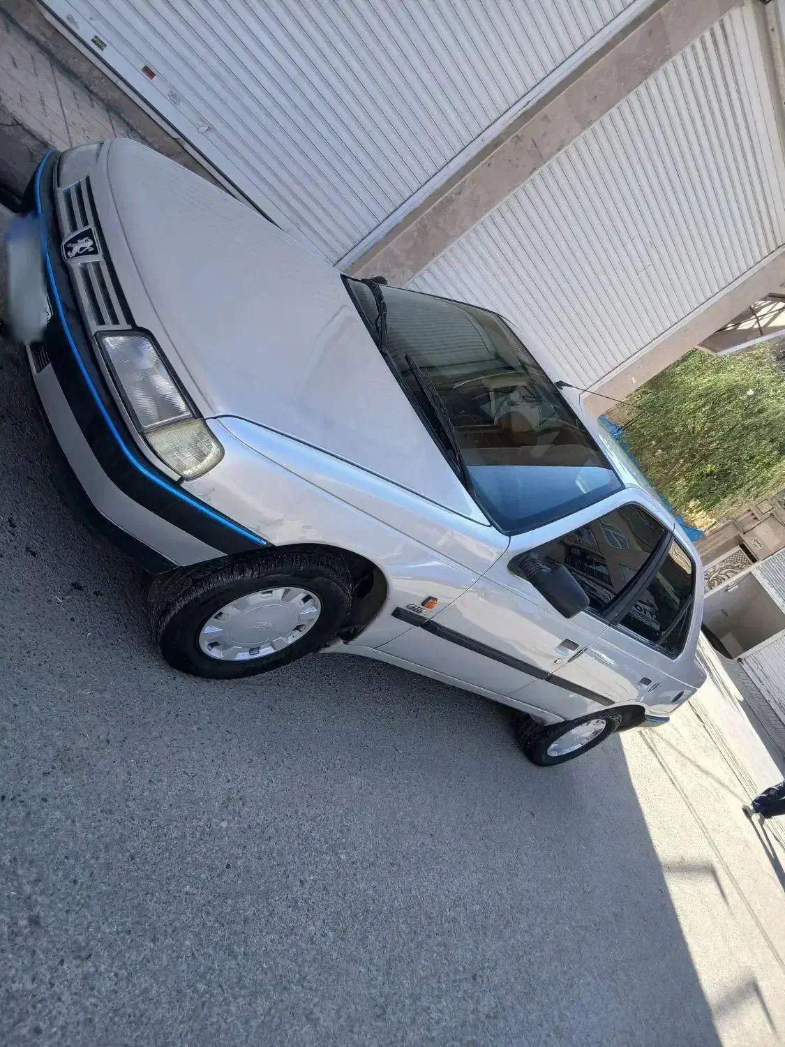 فروش پژو۴۰۵ سه لکه رنگ|خودرو سواری و وانت|کرج, خرمدشت|دیوار