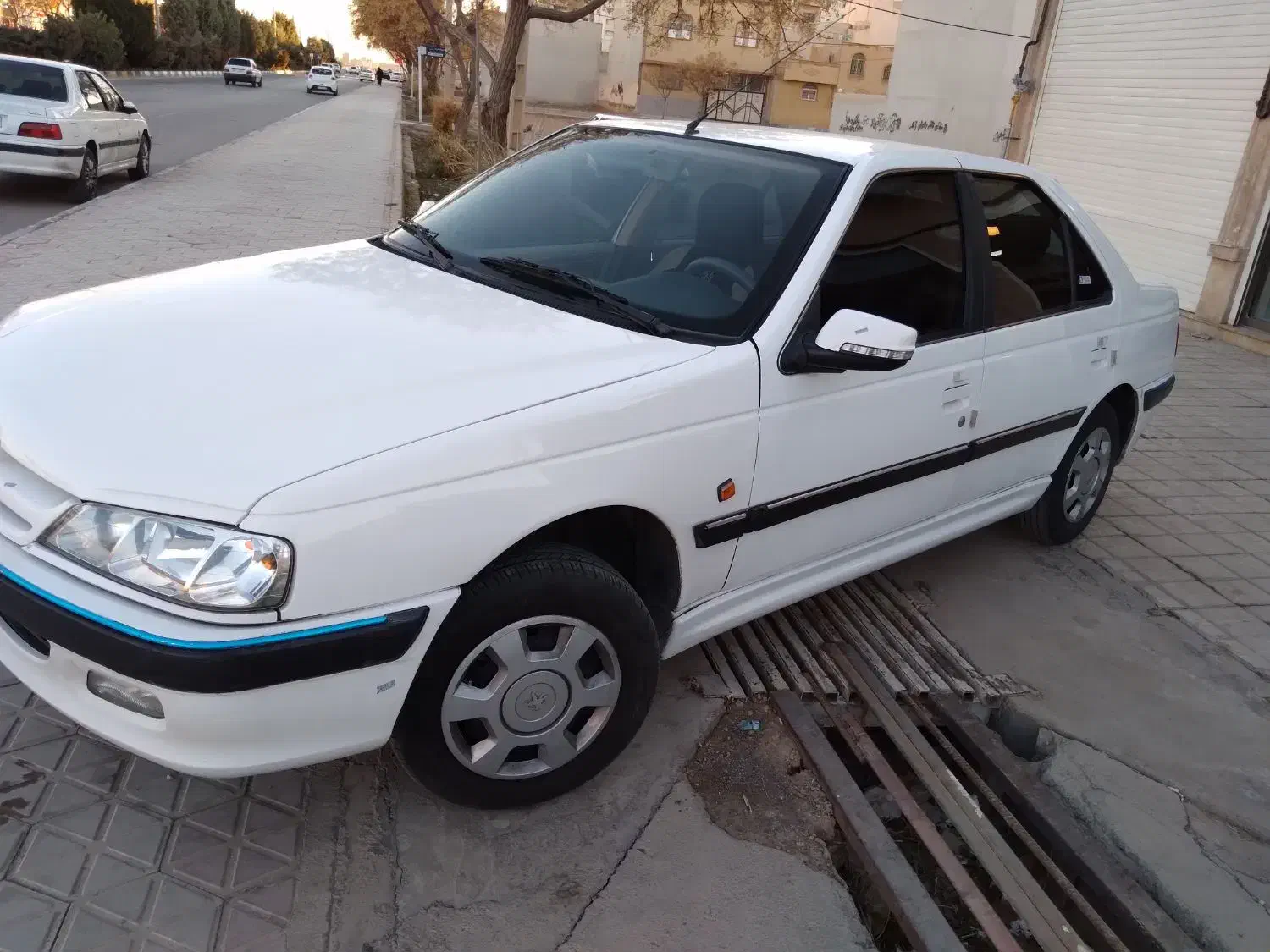 پارس سال ۱۴۰۰|خودرو سواری و وانت|شاهینشهر, خانه کارگر|دیوار