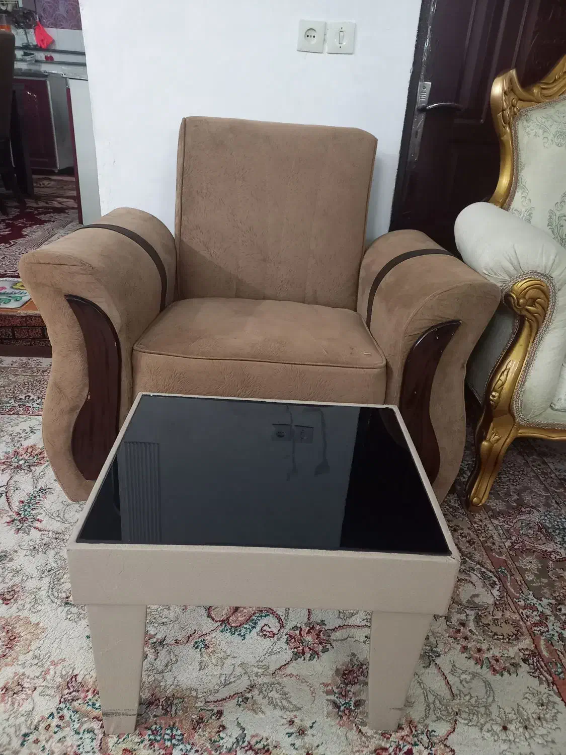 مبل ۵نفره تختشو وباکسدار همراه با غذاخوری۴ نفره|مبلمان خانگی و میز عسلی|خوی, |دیوار