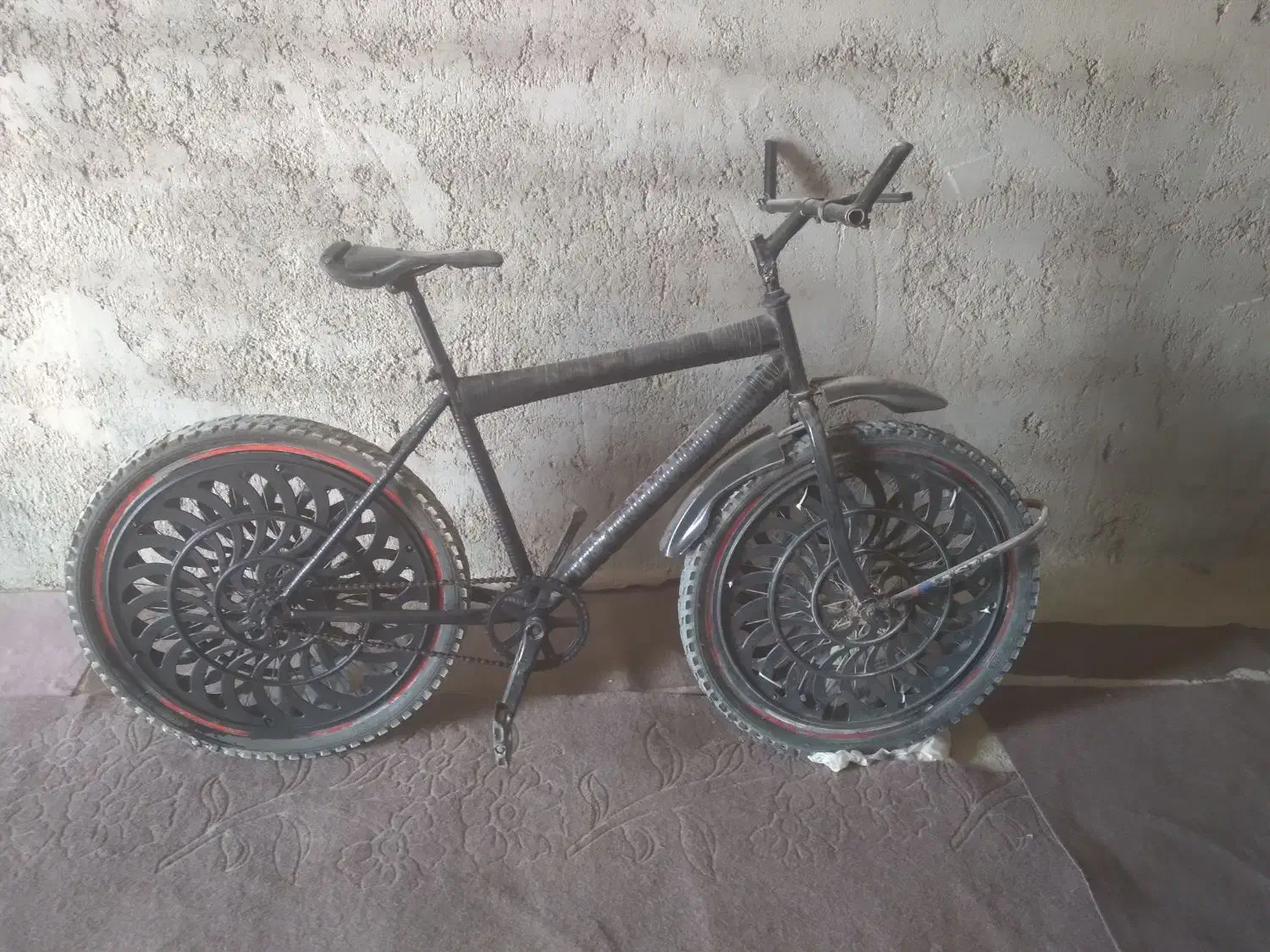 دوچرخه|دوچرخه، اسکیت، اسکوتر|زهک, |دیوار